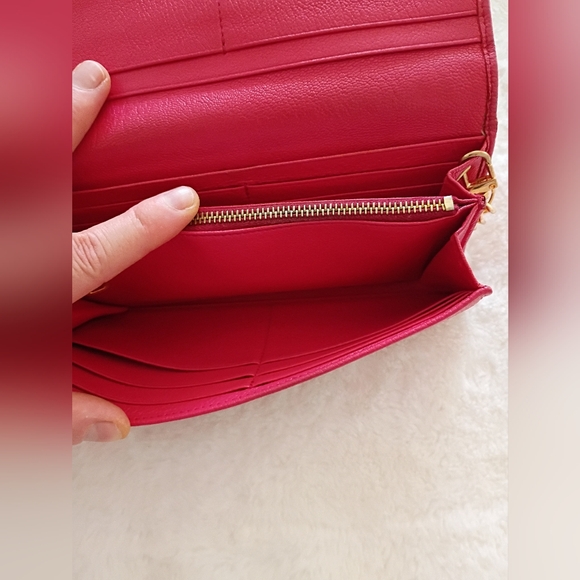 Authentic Miu Miu Pink Pebbled Leather Wallet - Picture 6 of 12